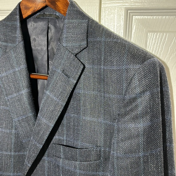 JB Britches Navy Blue Sport Coat 40R - Picture 2 of 7